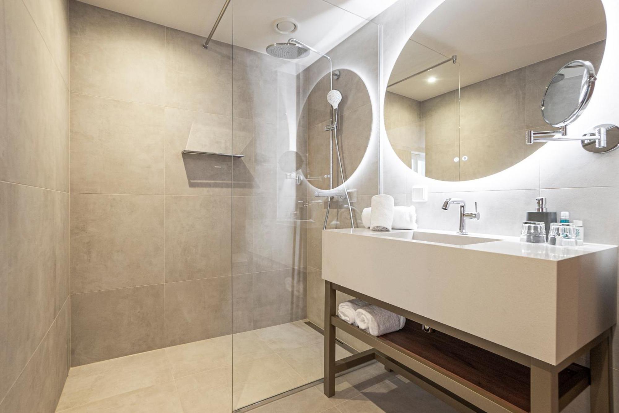 Fortyplusone Hotel, New! Soft Opening Hotel Wien