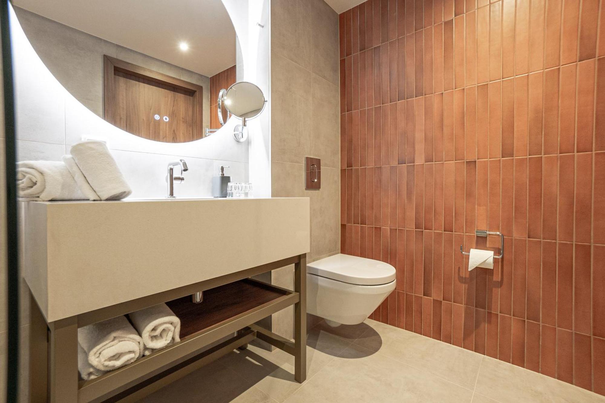 Fortyplusone Hotel, New! Soft Opening Hotel
