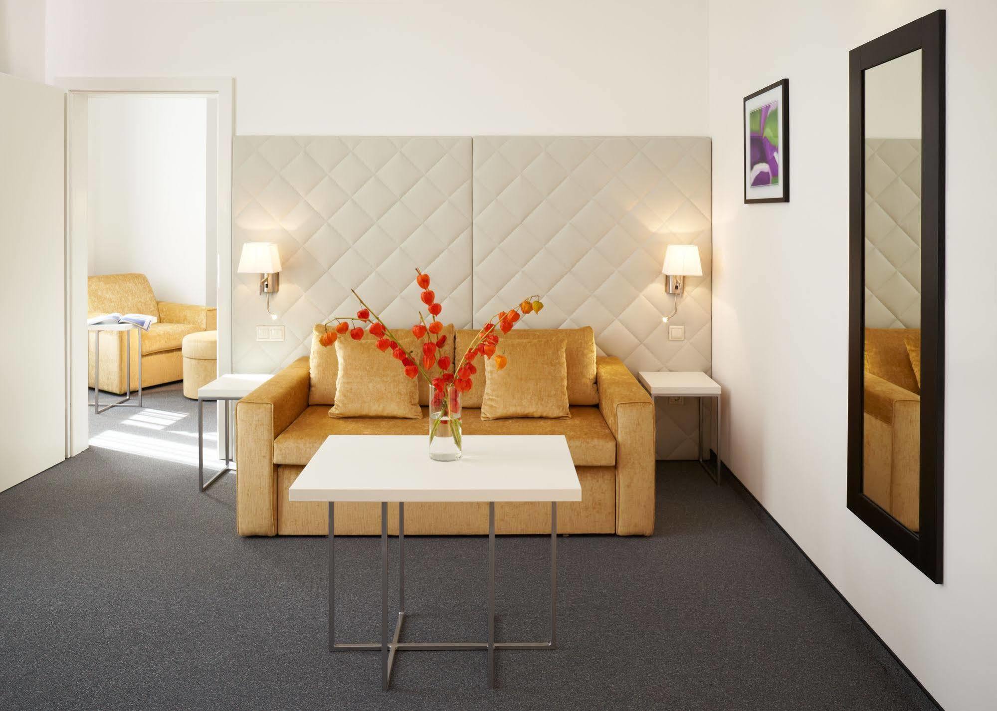 Fortyplusone Hotel, New! Soft Opening Hotel