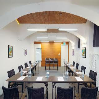 Fortyplusone Hotel, New! Soft Opening 4*